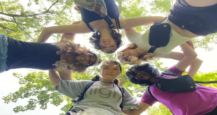 D’inconnus à amis pour la vie : au cœur du programme Emplois d'été Échanges étudiants YMCA