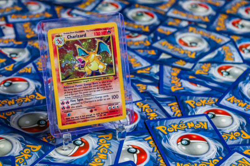 image de cartes Pokémon à collectionner