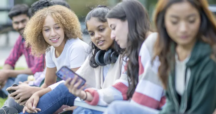 Comment les jeux de hasard sont promus par les influenceurs